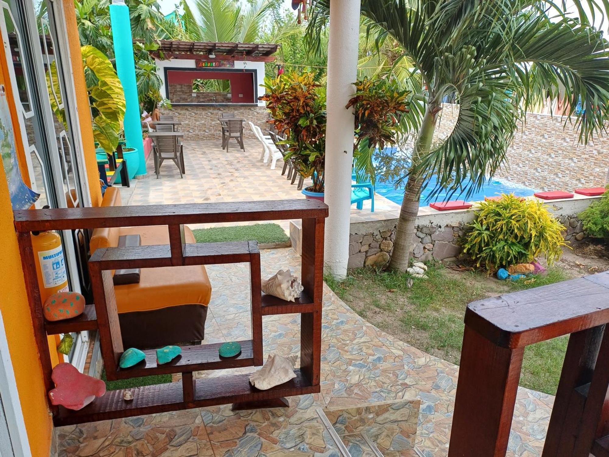 Posada Ashanty Rocky Point Exterior foto