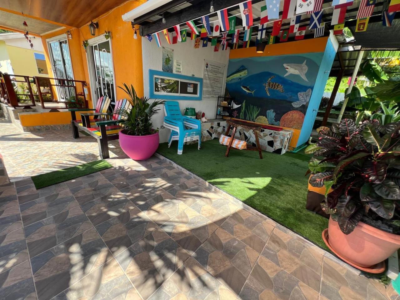 Posada Ashanty Rocky Point Exterior foto